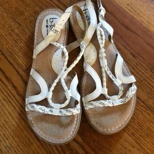 Women’s sandals